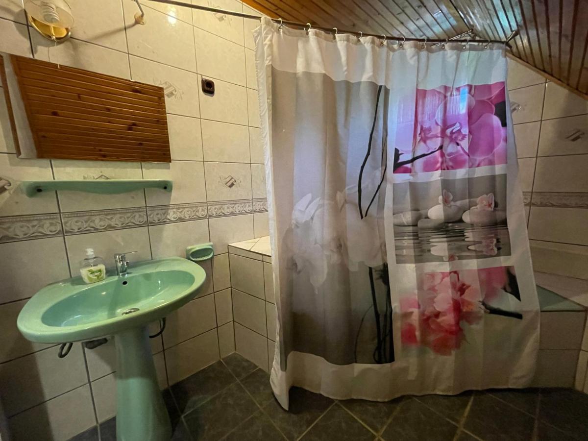 Szimpla Vendeghaz Hotel Miskolc Ngoại thất bức ảnh